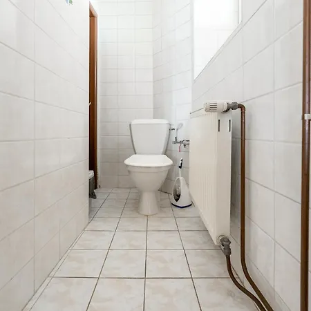 38 Holiday home *