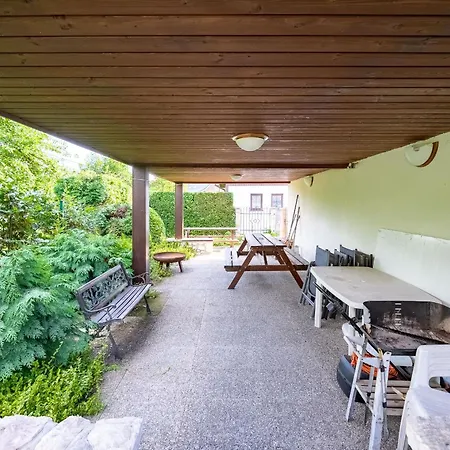 38 Holiday home *